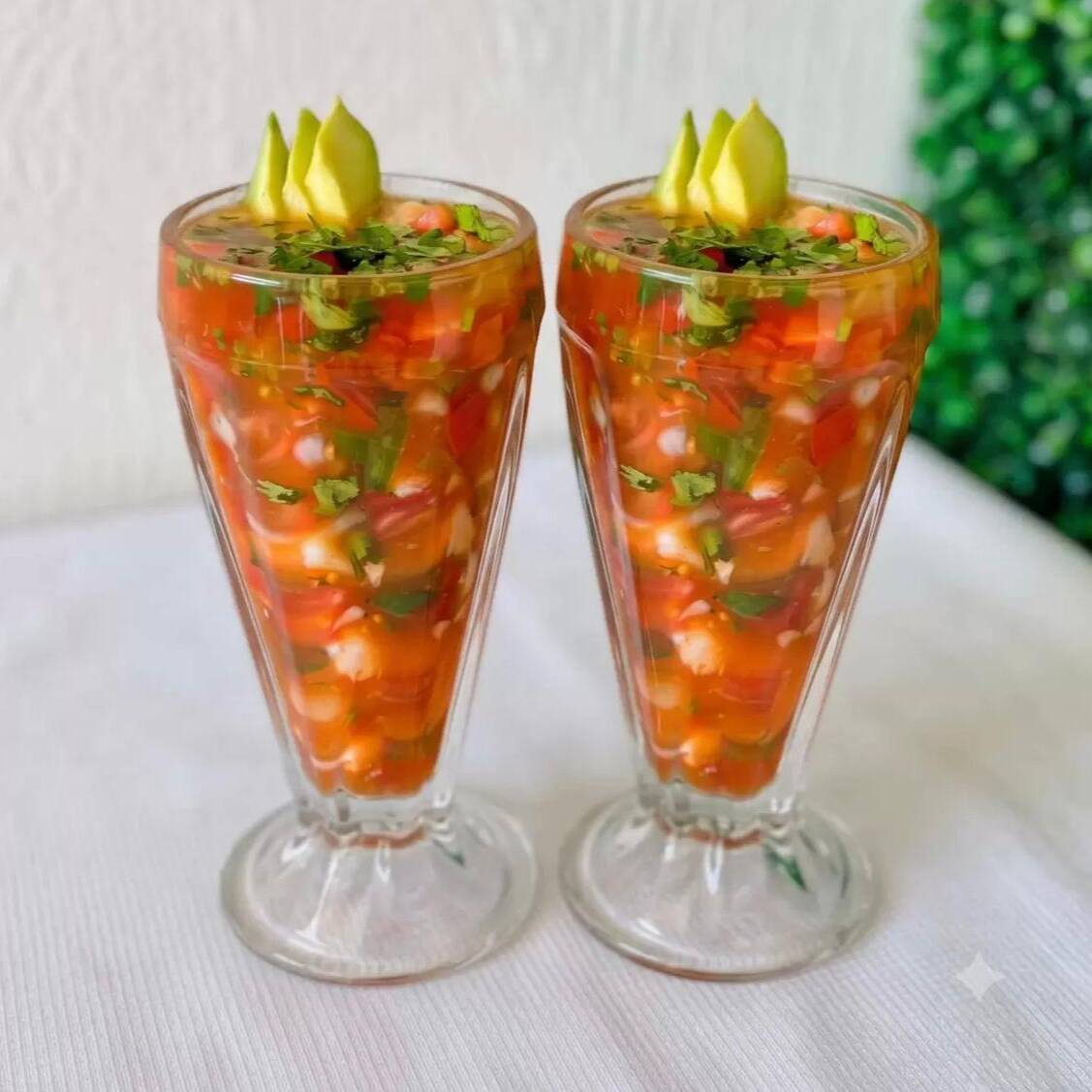 2 COCTELES MEDIANOS