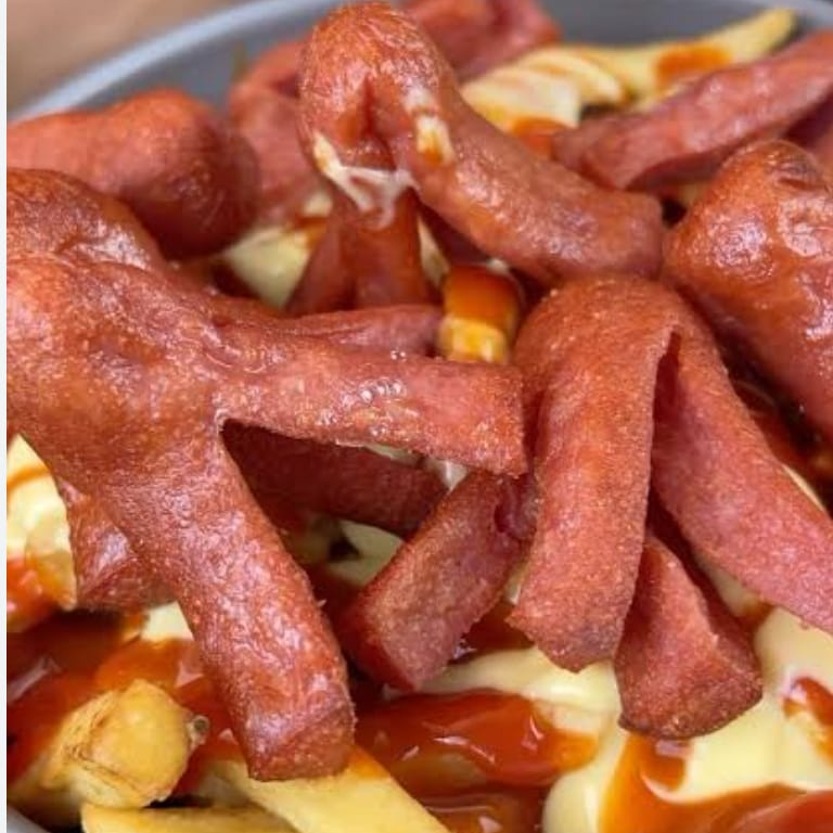 Salchipapas