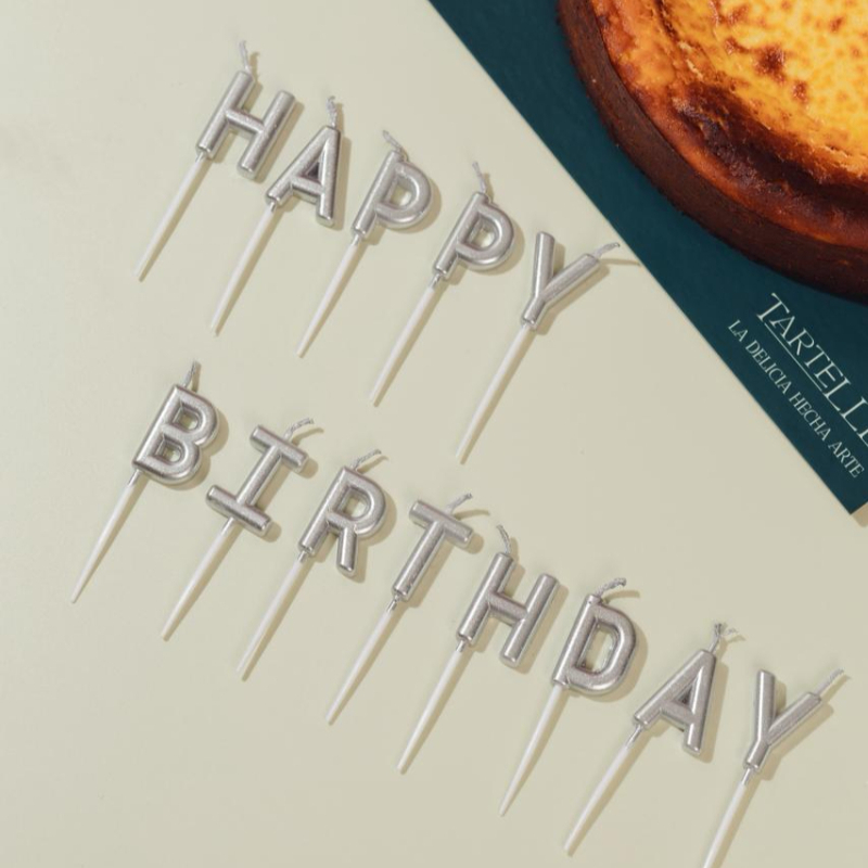 Vela Happy Birthday Plateada