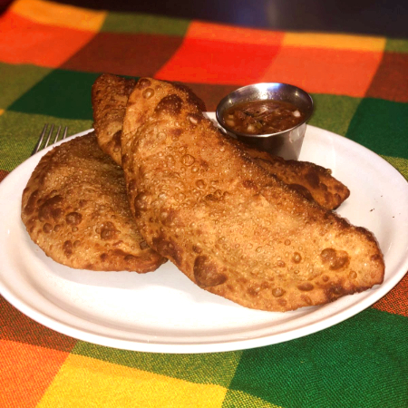 Empanada de Frijol Dulce