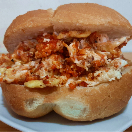 Sanguche Salchicha Huachana