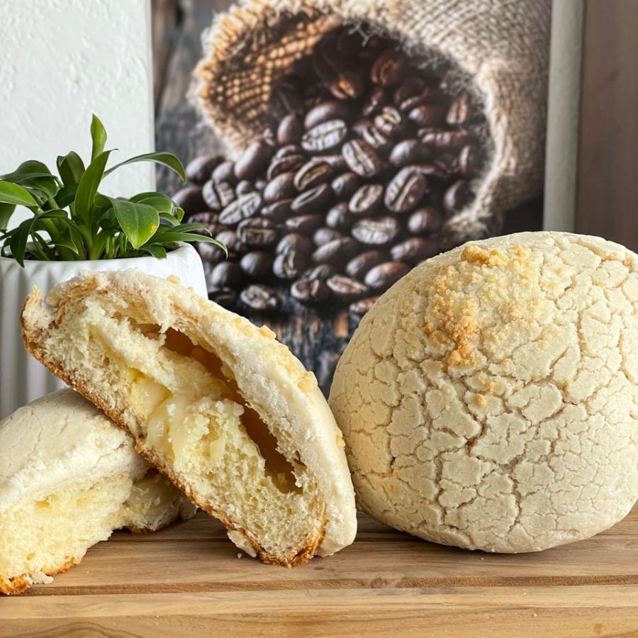 Concha de Crema Pastelera