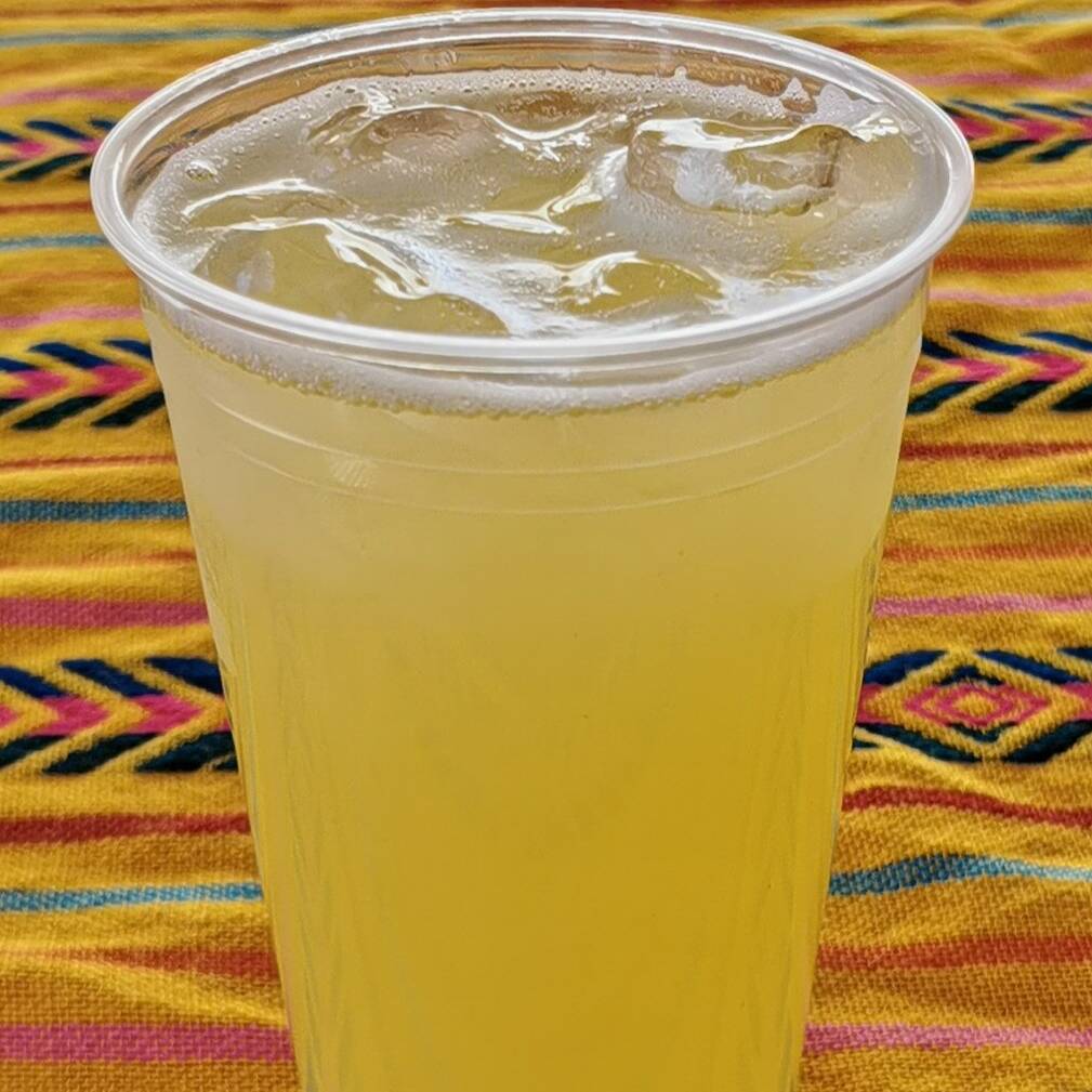 Agua de Piña 1/2L