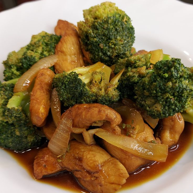 Brocoli con pollo