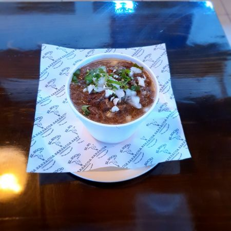 1/2 Consomé con Carne