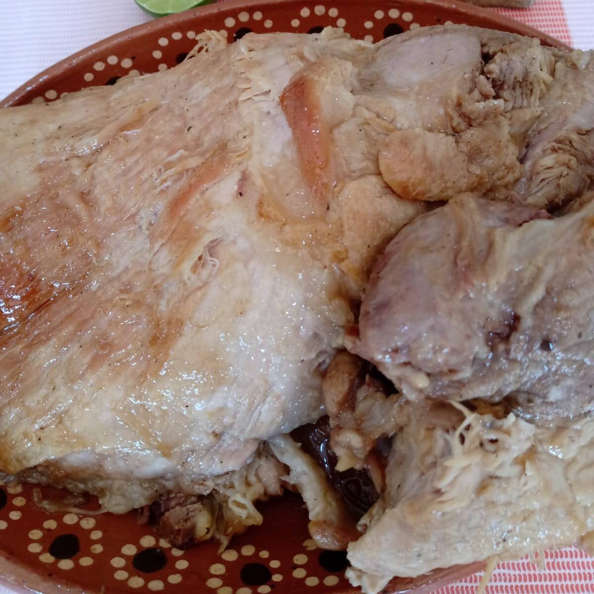 Medió kilo de carnitas maciza