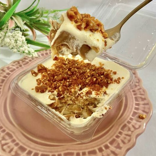 Deliciosamente preparado com uma generosa camada de Creme 4 leites, Doce de Leite e Biscoito da vaquinha, finalizado com Crocante Artesanal. . . . ###tags#### promoção promocao oferta desconto barato taxa gratis entrega grátis combo doce sobremesa bolo fatia brownie braune brauni browni nutela Nutella Ninho kitkat red velvet pistache geleia cenoura brigadeiro chocolate copo felicidade bombom cone trufado pai de mel pote pavê pudim cuscuz cookies tortas tortellete bolo vulcao vulcão salgado gourmet artesanal