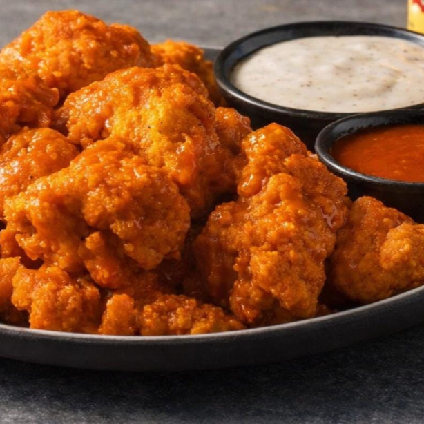 Medio Kilo de Bonelles con 2 Aderezos