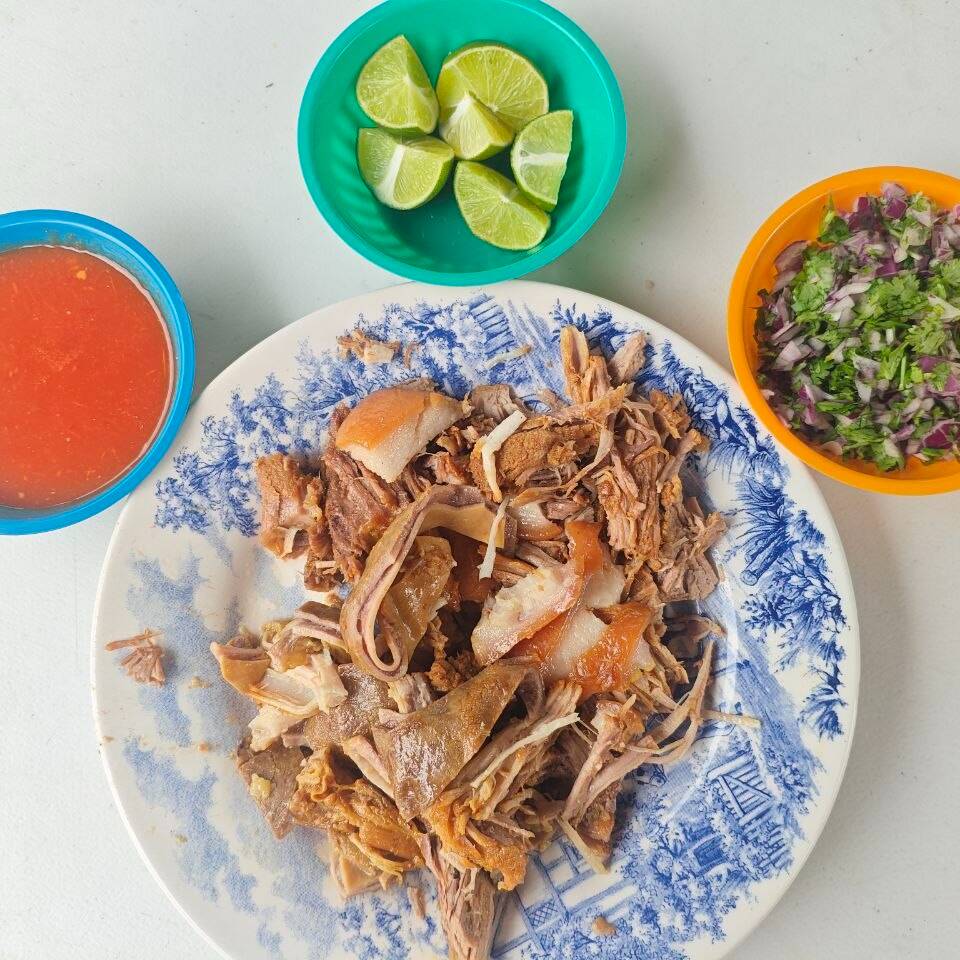 1/4 de Surtida de Carnitas