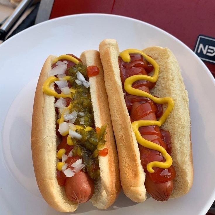 Hot Dogs