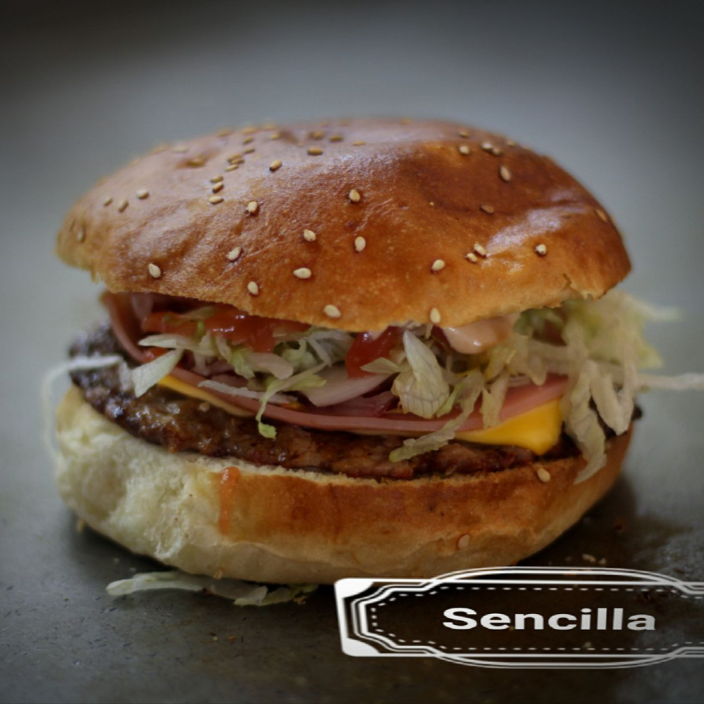 Hamburguesa Clásica
