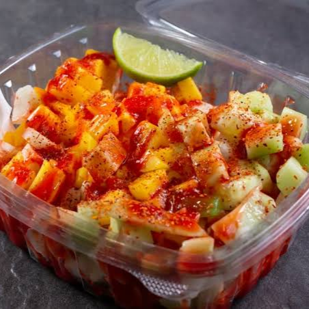 Ensalada de Fruta con Tajin