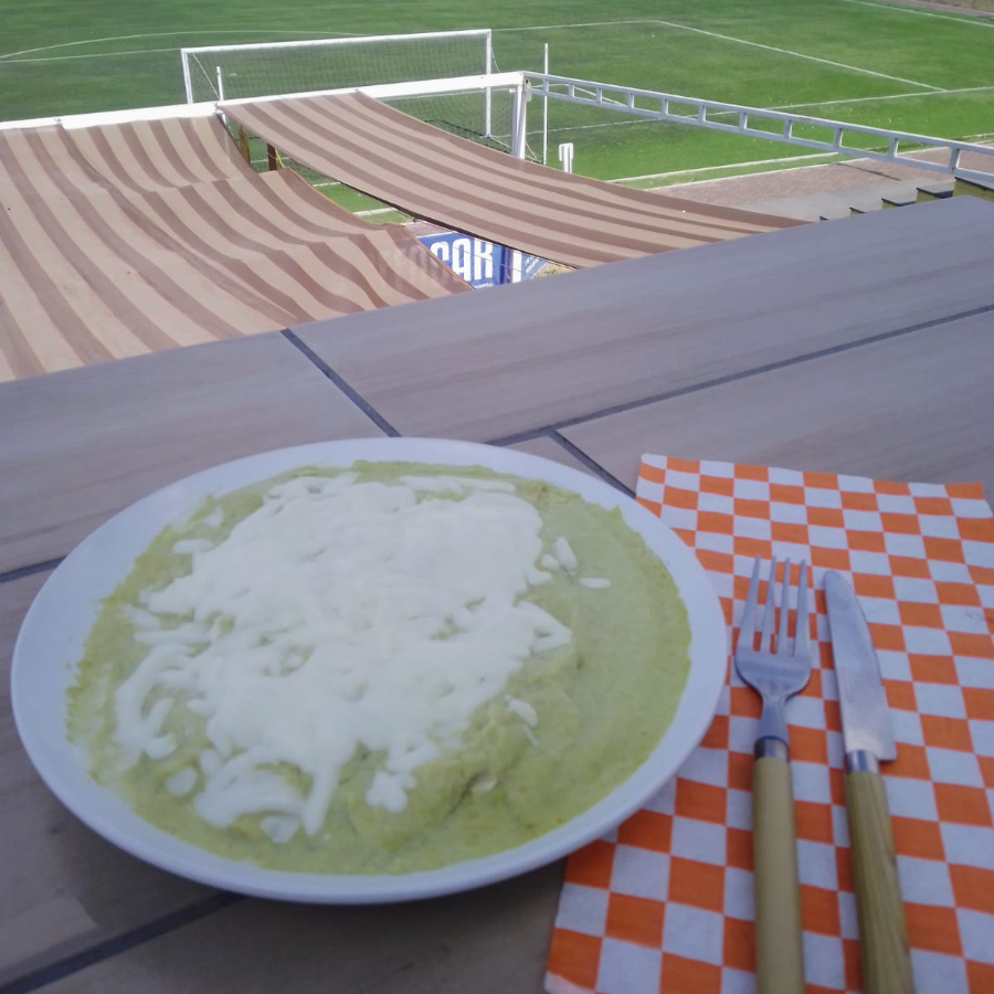 Enchiladas Suizas con pollo