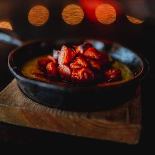 Queso fundido con chistorra
