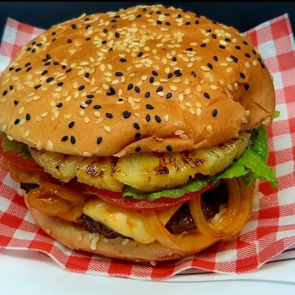 HAMBURGUESA HAWAIANA