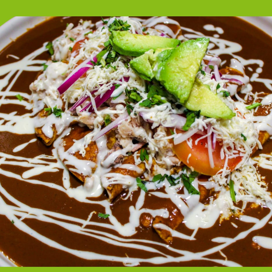 Enchiladas rellenas de pollo y queso