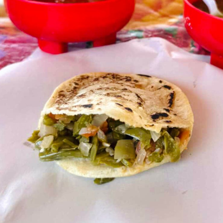 Gordita de nopales