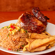 1/8 Pollo a la Brasa + Bebida 355ml