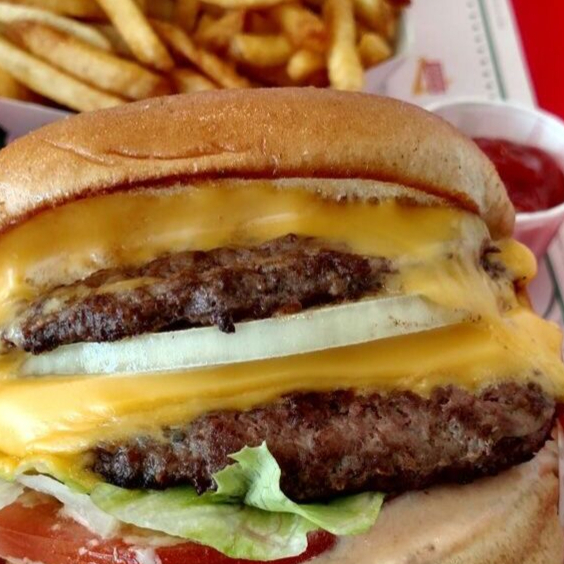 CHESSE BURGER