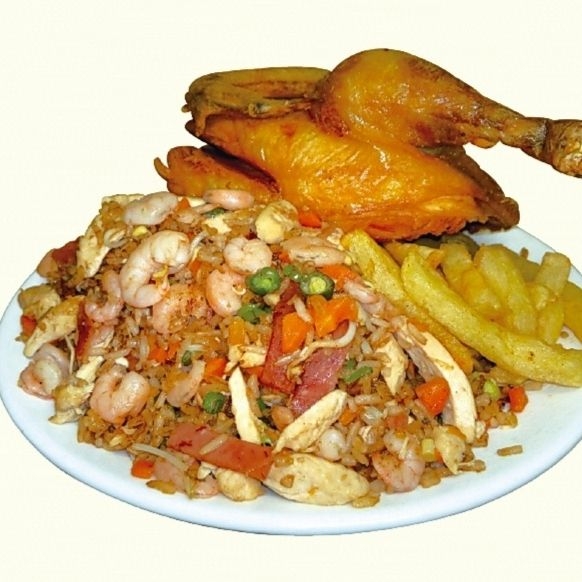 Pollo Frito con Arroz Familiar 2900 G