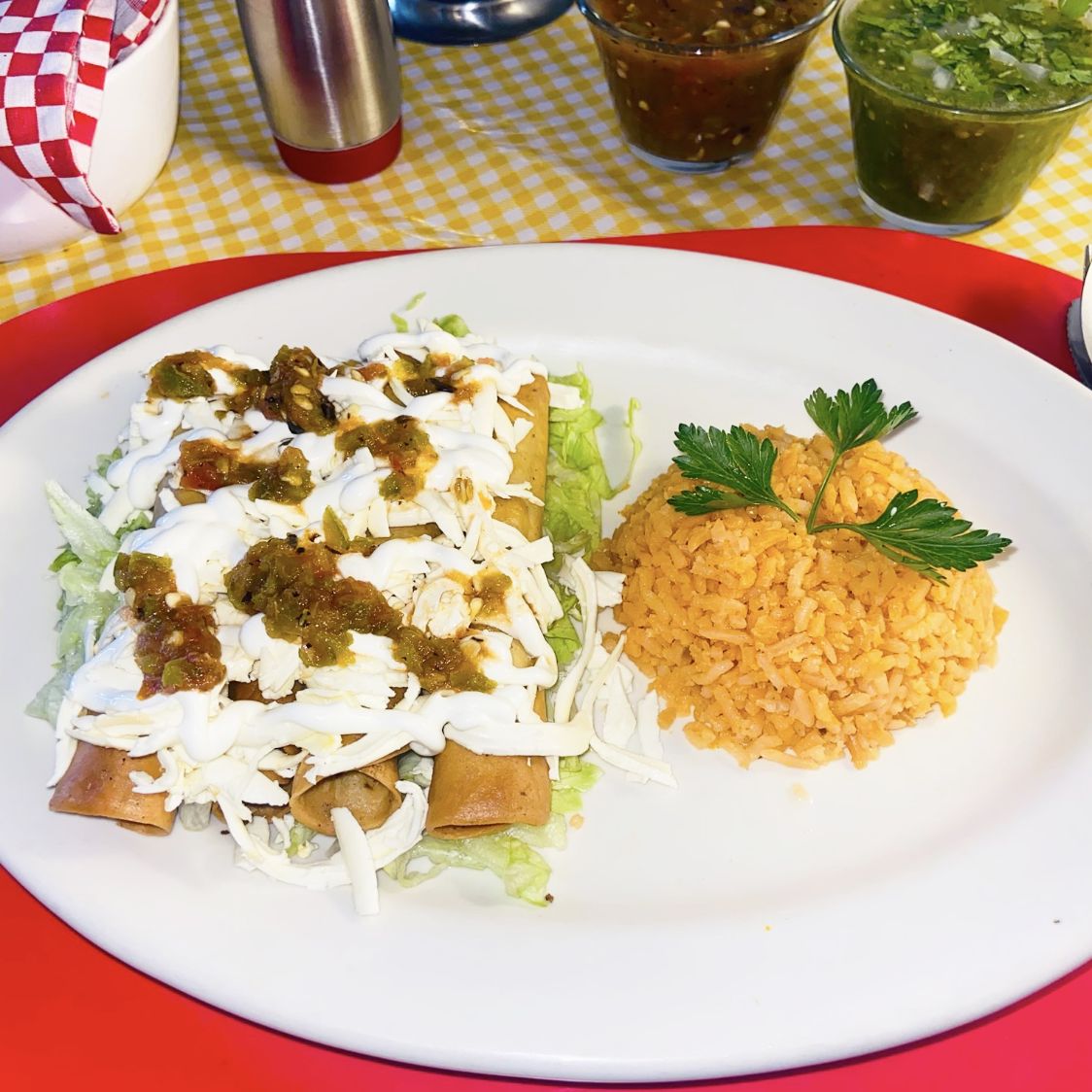Flautas de Pollo