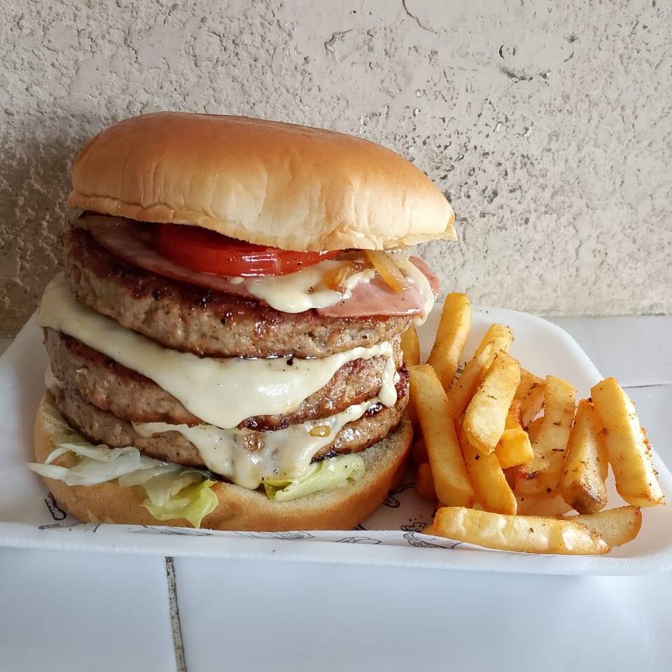Sencilla triple carne y queso
