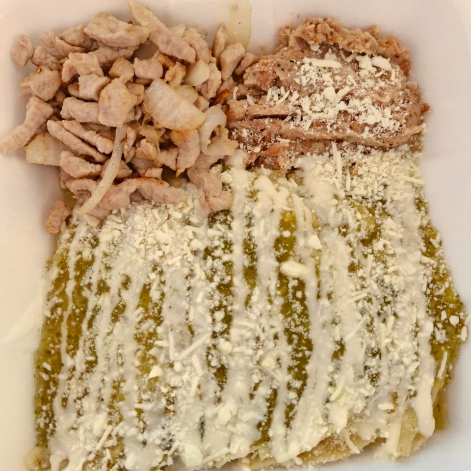 Chilaquiles con Bistec