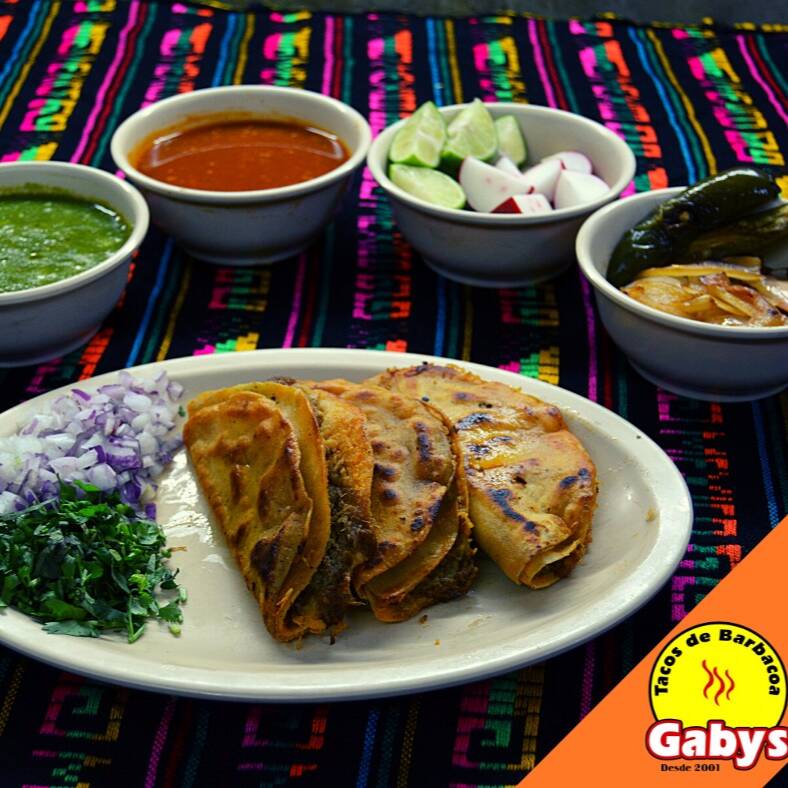 Lonche de Bistec + Taco de Barbacoa + Bebida