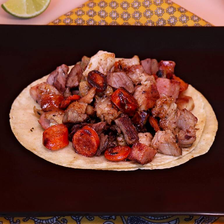Taco La Bomba
