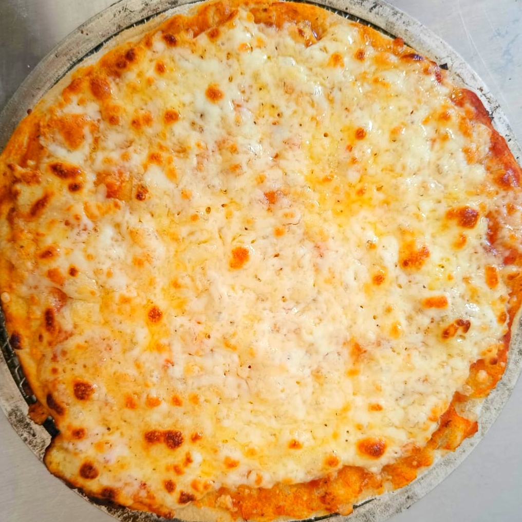Pizza 4 Quesos Familiar
