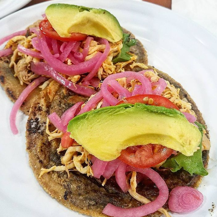 5 Mega Panuchos 15cm de Pollo