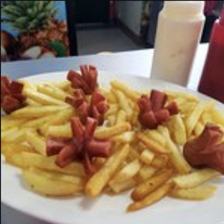 Papas con Salchipulpo