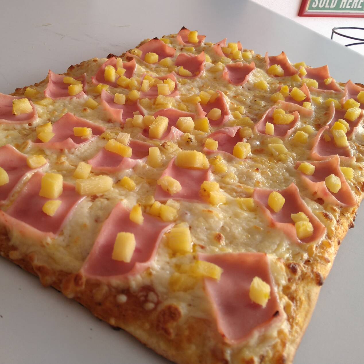 Pizza Hawaiana