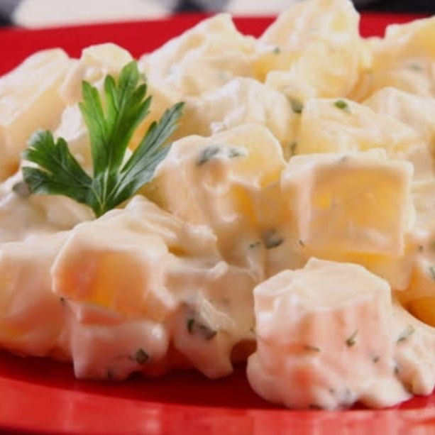 Batata, cenoura e maionese HELLMANN'S