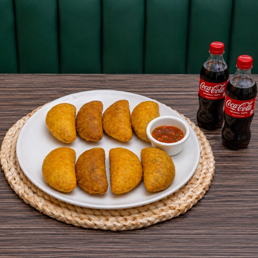 Combo Mundialista Empanas X8+ Coca Cola X2