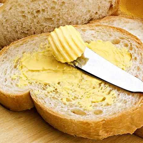 Pan con Mantequilla