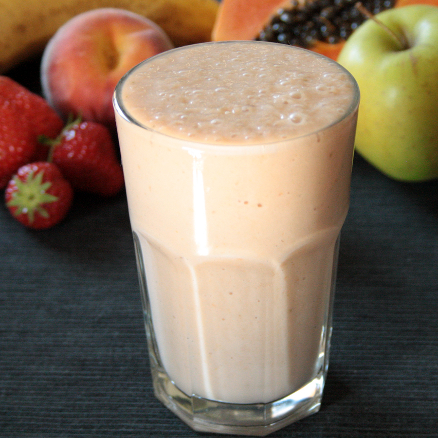 Leite, Mamão, banana e maçã