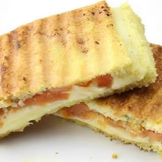 Massa de Ovo, Aveia e Requeijão. Recheio presunto com queijo, peito de peru com queijo branco, ou mussarela tomate e orégano.