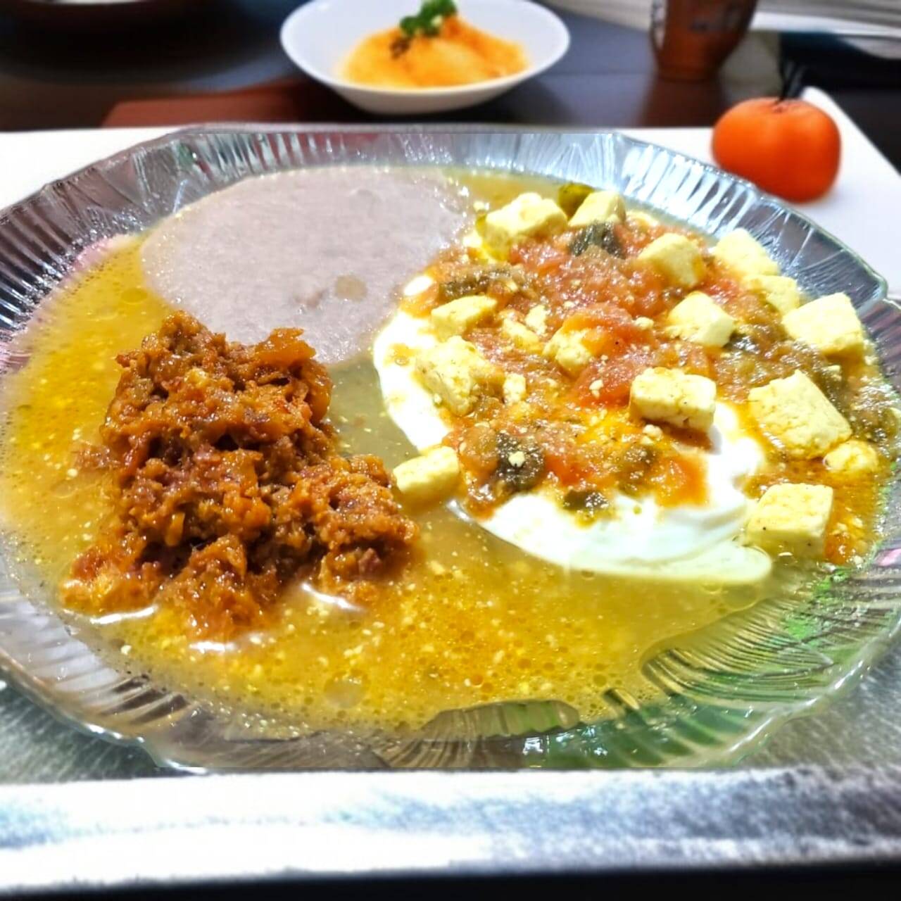 Huevos en Salsa de Queso