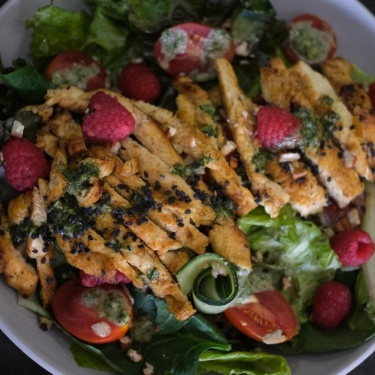 ENSALADA FRUTAL CON POLLO