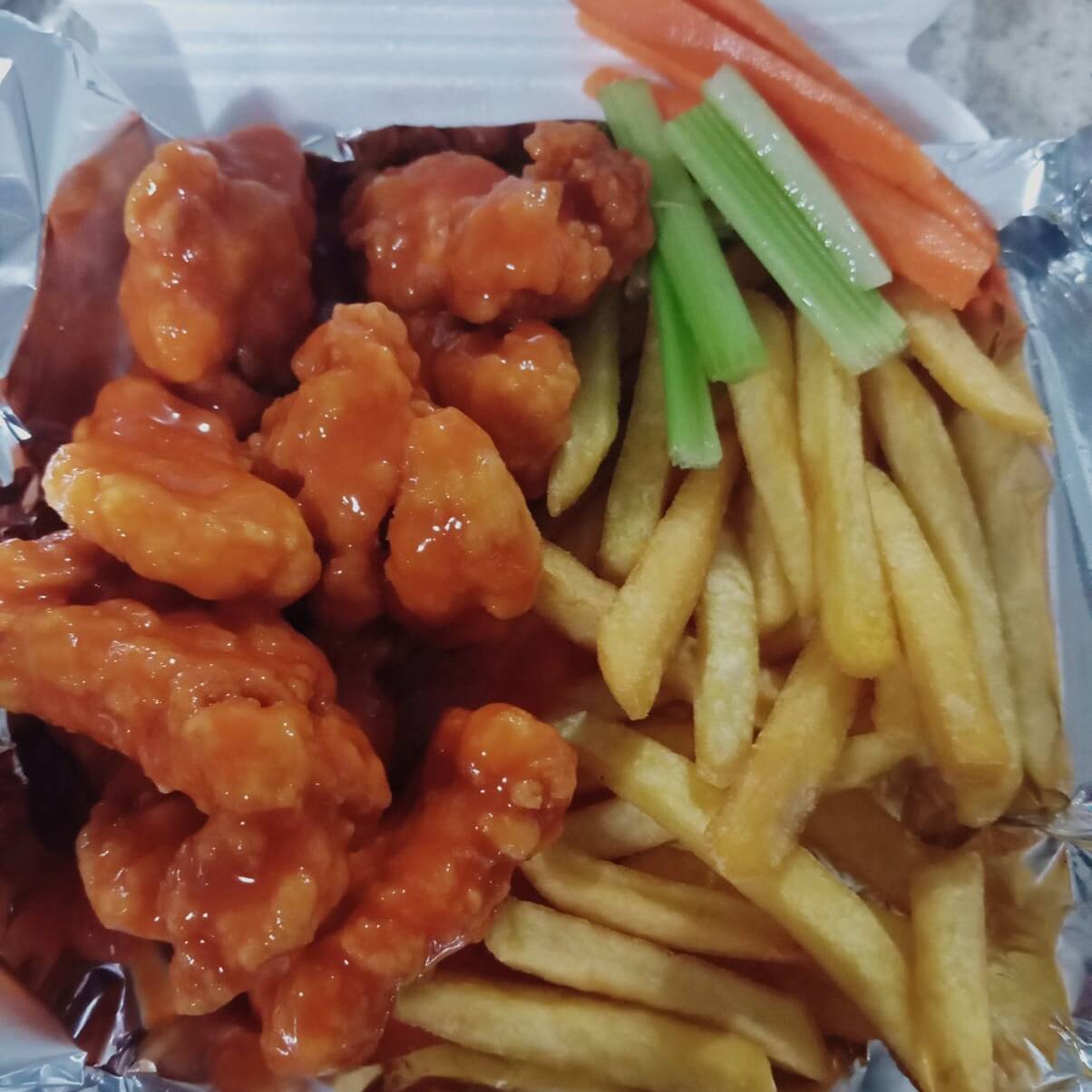 Boneless Con Papas
