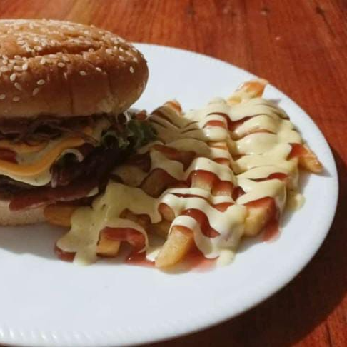 92B - Hamburguesa con Papas