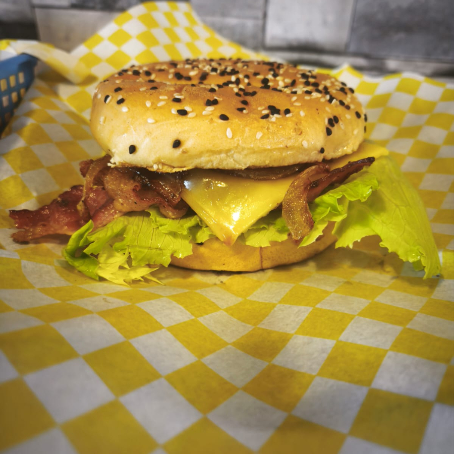 Hamburguesa con Tocino