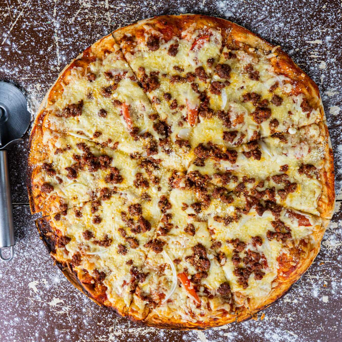 Pizza Bolognesa