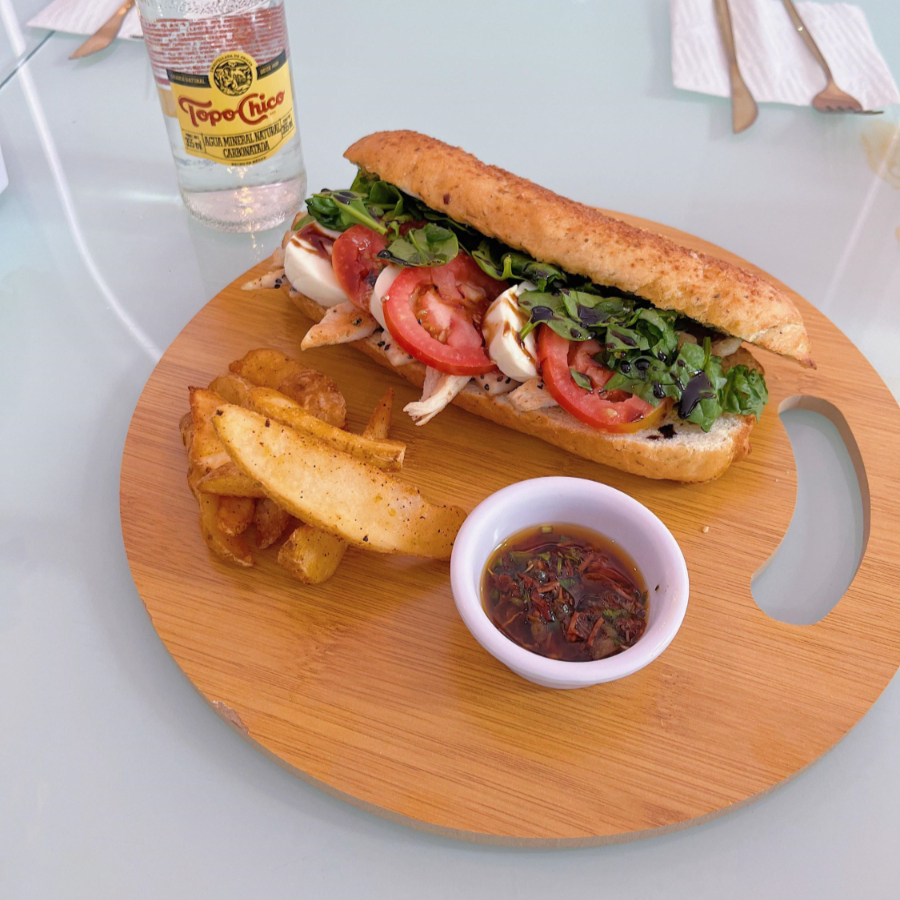 BAGUETTE CAPRESE DEL HUERTO