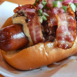 Hot Dog Con Tocino