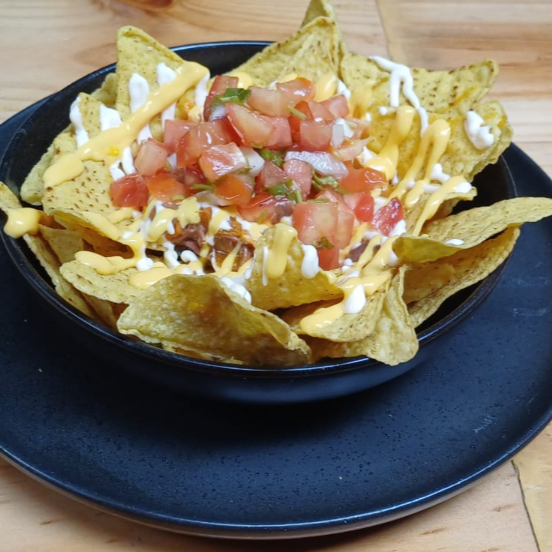 Nachos de Pollo, Res o Mixtos