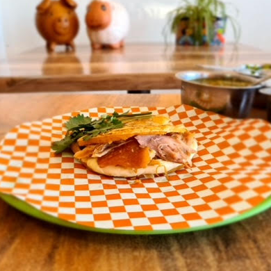 Gordita de Migaja Con Maciza y Cueritos