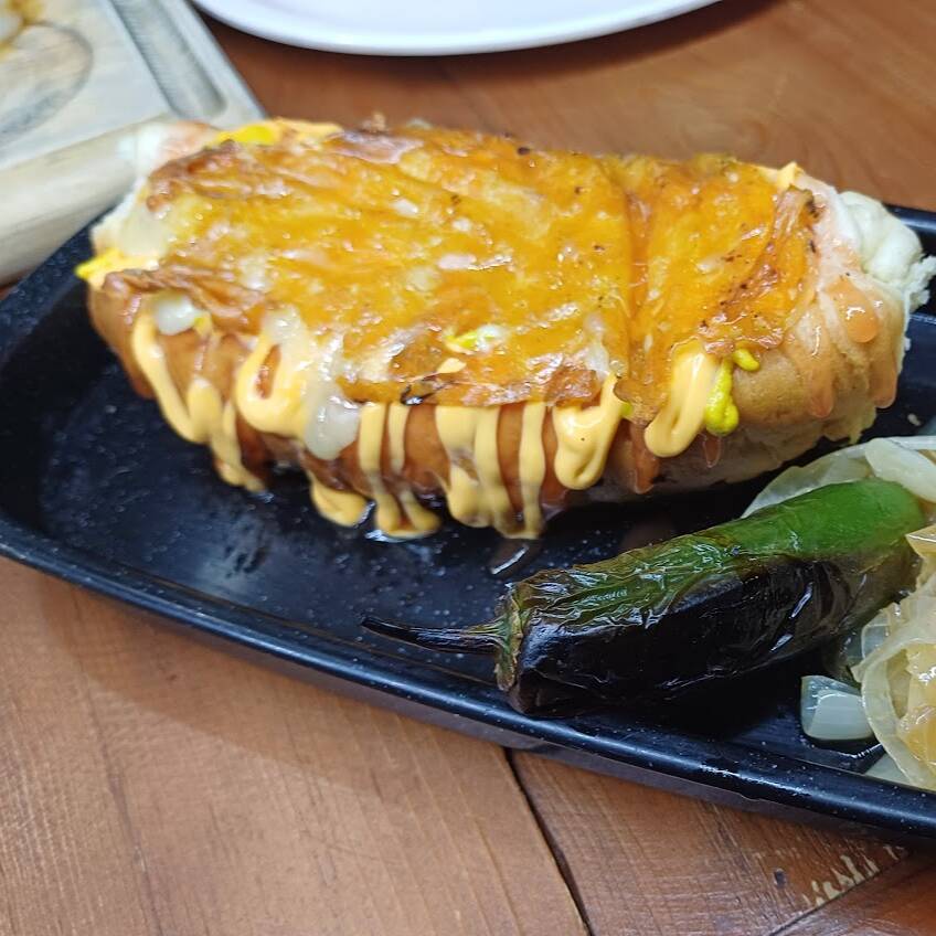 Hot Dog Con Queso