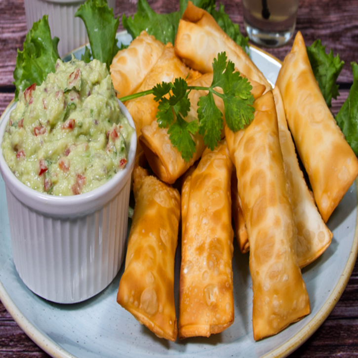 Tequeños con Queso y Guacamole
